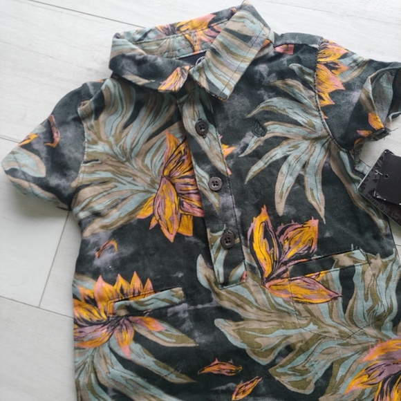 VOLCOM Baby NEW Baby Romper - Picture 2 of 11